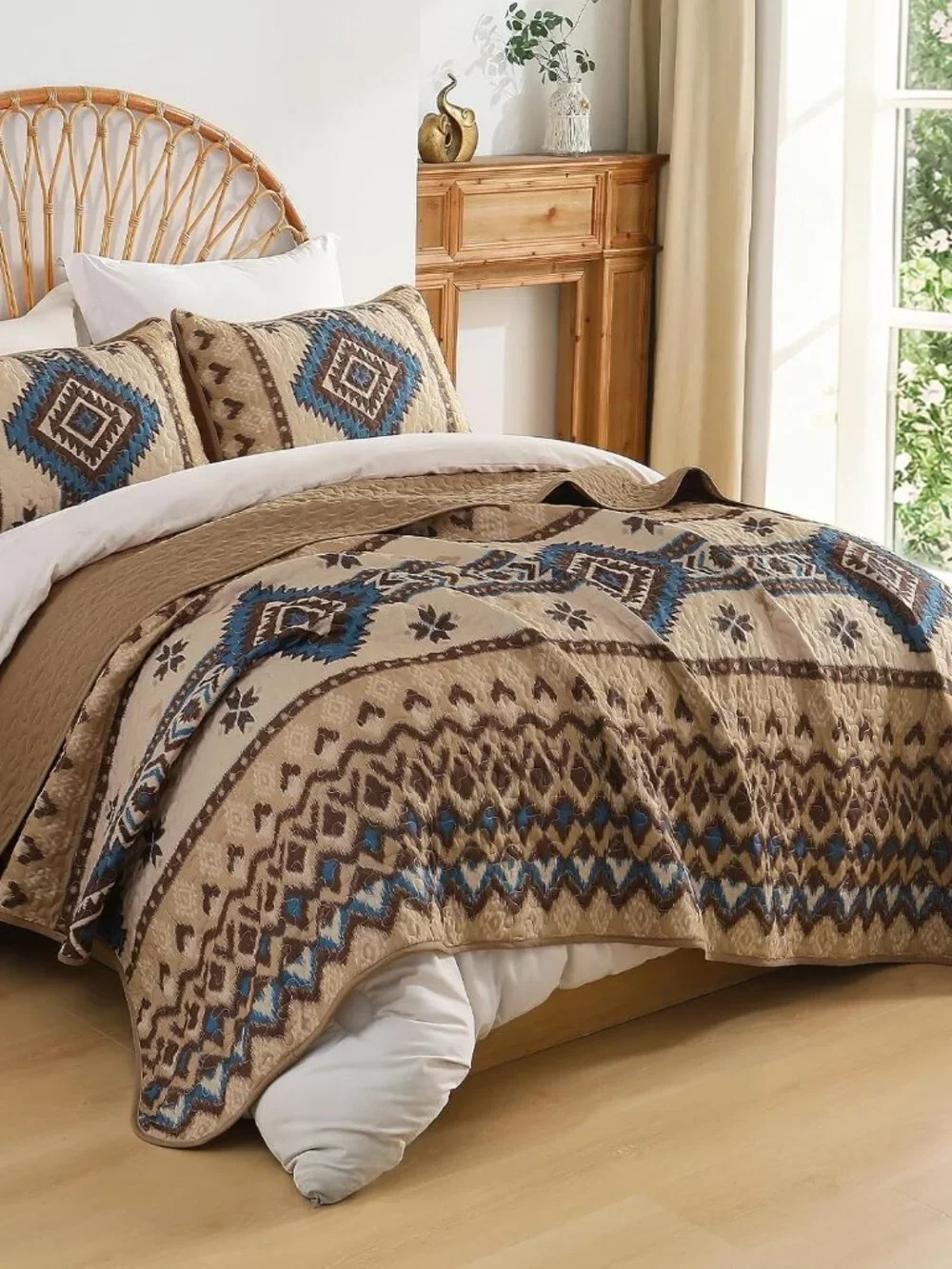 Brown Aztec Boho Quilt Set – 3pc Southwestern Bedspread